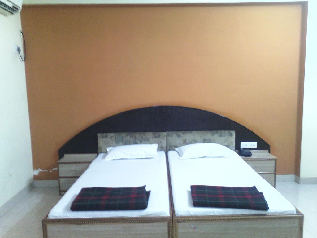 Resort Exotika Kota  Room photo