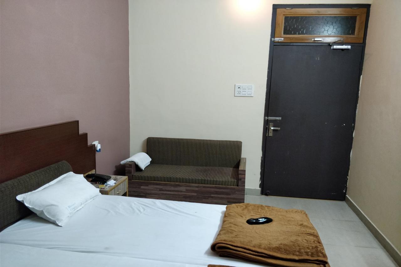 Resort Exotika Kota  Exterior photo